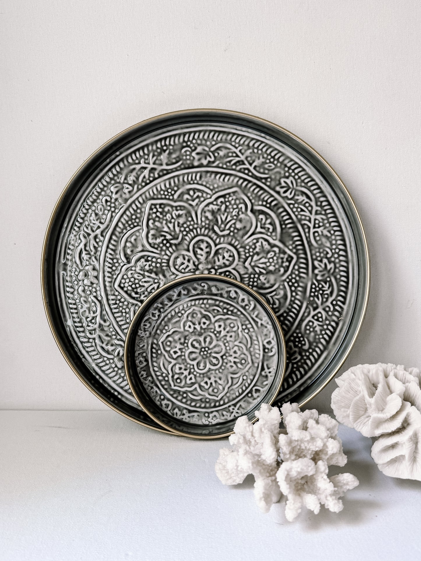 Tray, Enamel Medium, Grey