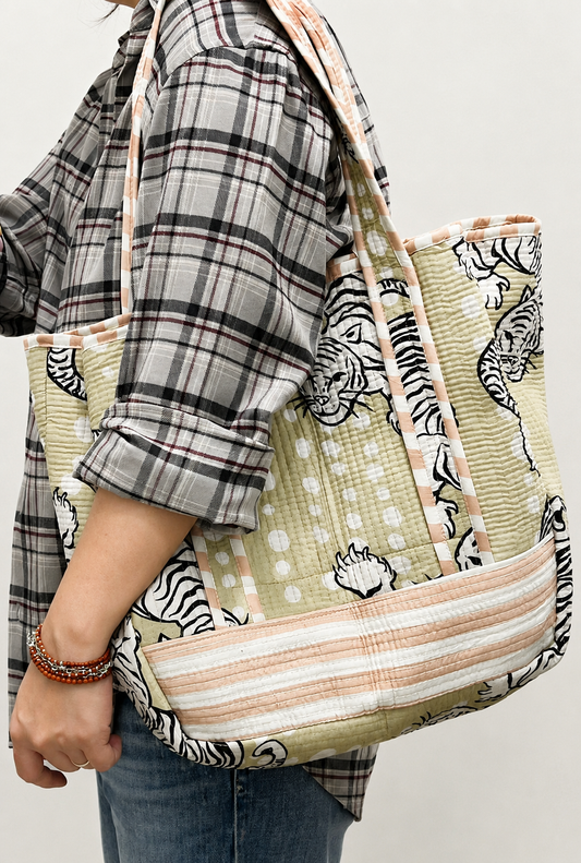 Bag, Everyday Tote, Tiger, Beige