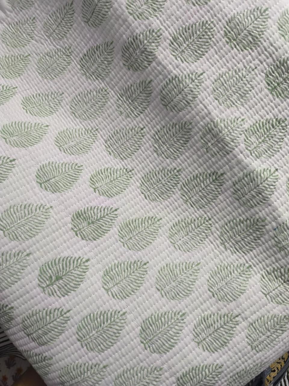 Cosmetic Bag, Leaf, Green