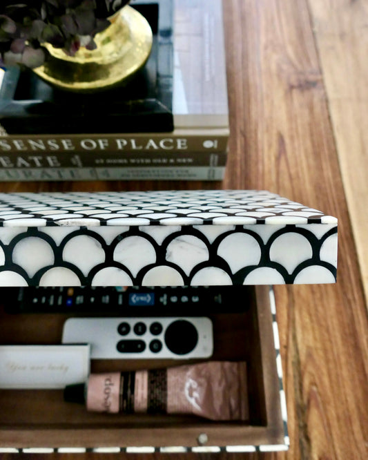 Keepsake Box Small, Bone Inlay, Straits, Black