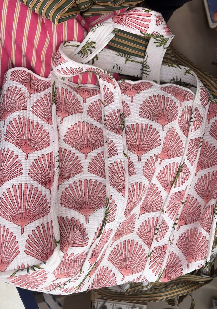 Tote Bag, Leaf in Pink